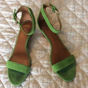 ⛱ Tory Burch Savannah Wedge Sandals